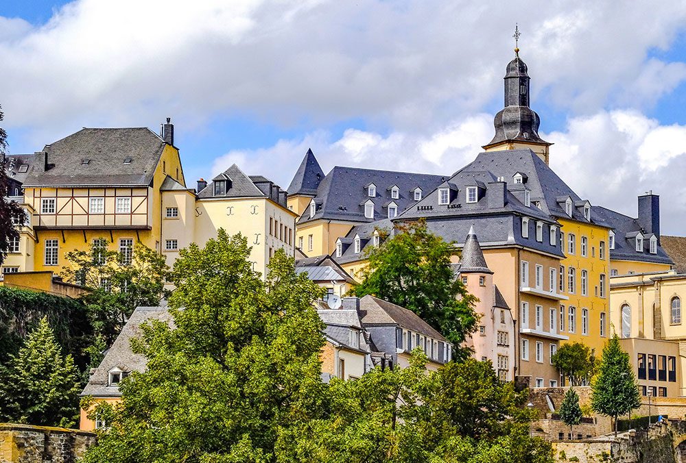 Bild von historischen Häusern in Luxemburg